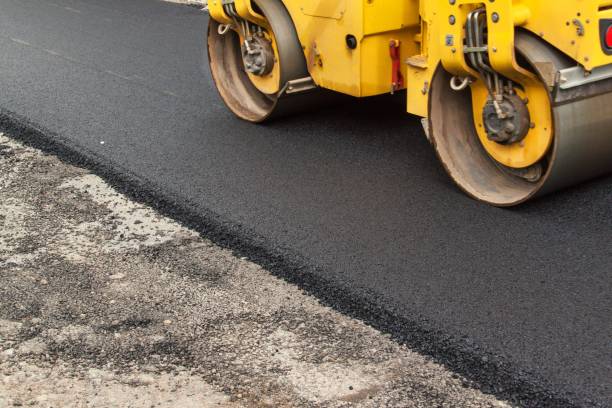 Best Driveway Paving Contractor  in Waipio, HI